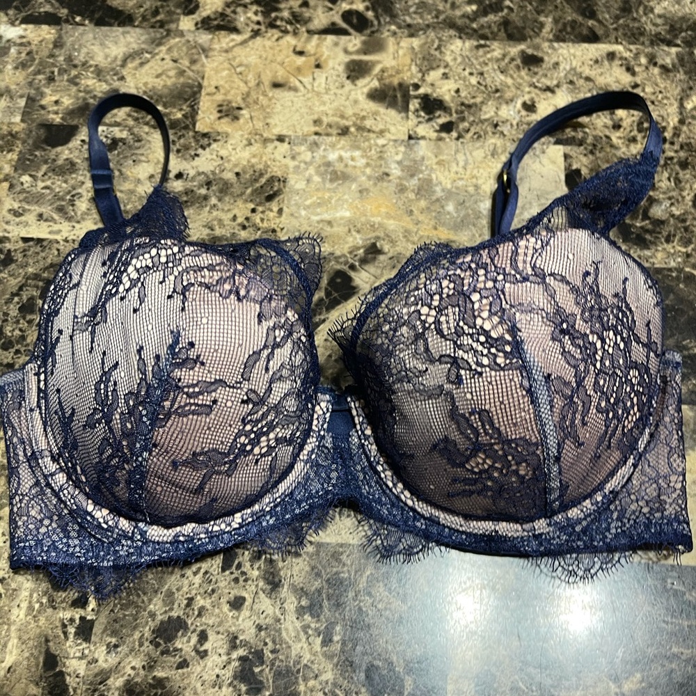 Victoria secret push up bra